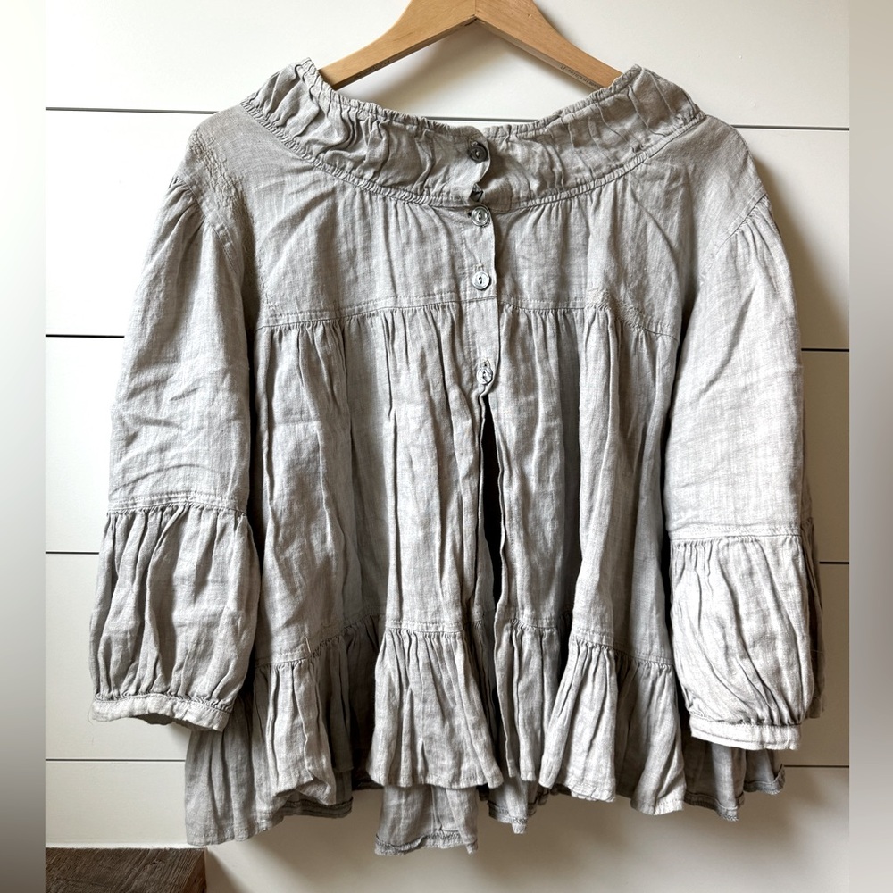 Gray Swing Magnolia Pearl Jacket.